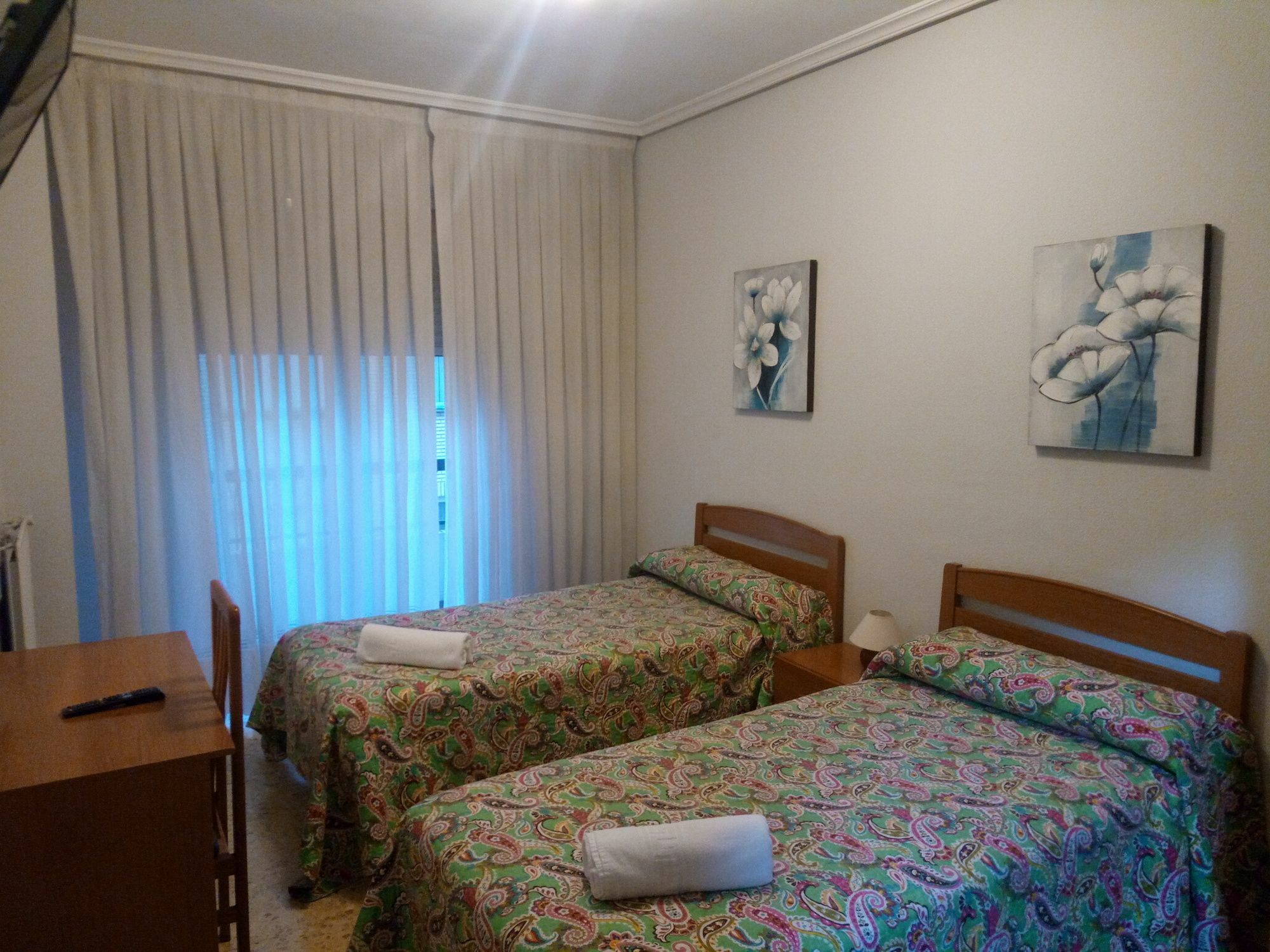 Pension Cinco Villas Логроньо Экстерьер фото