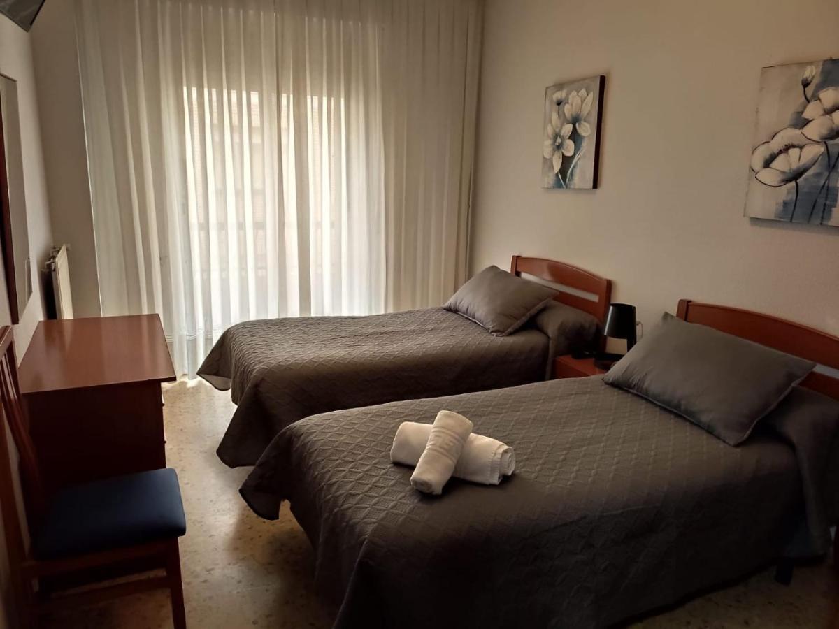 Pension Cinco Villas Логроньо Экстерьер фото